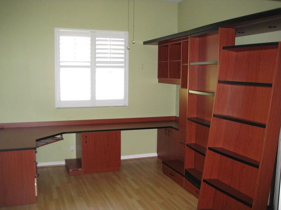 2nd image of 329 Millpond Lane