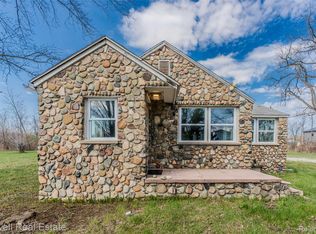 4118 Griswold Rd, Port Huron, MI 48060