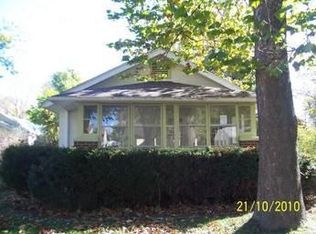 1854 N Maple Ave, Decatur, IL 62526