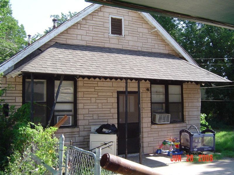 2nd image of 705 NW 91st St