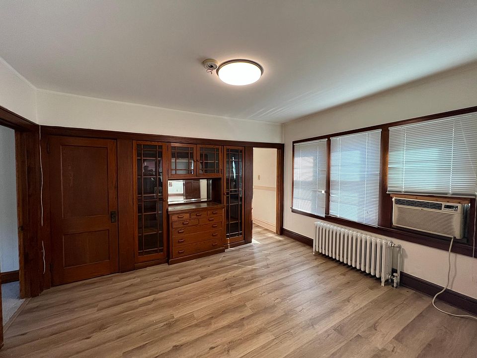 1st image of 2213 Johnson St NE #1