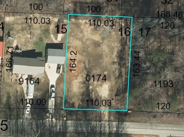 406 Fieldstone Dr #16, Winston Salem, NC 27127