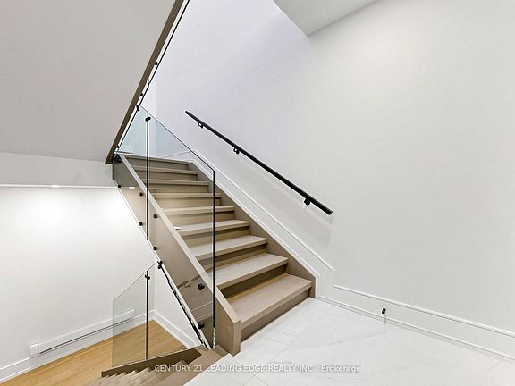 5th image of 170 Dixon Rd #5B