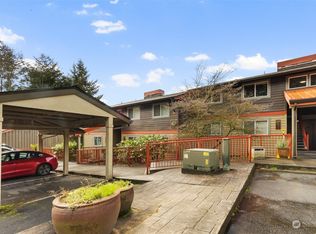 11058 NE 33rd Pl APT D1, Bellevue, WA