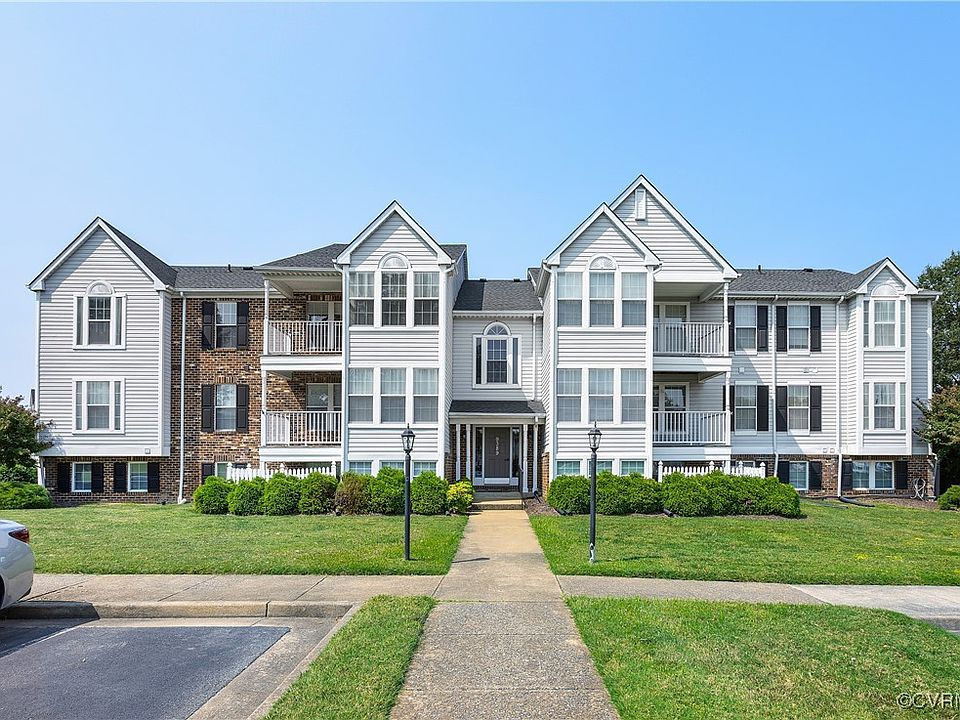 1st image of 9389 Horse Castle Ct Unit 705