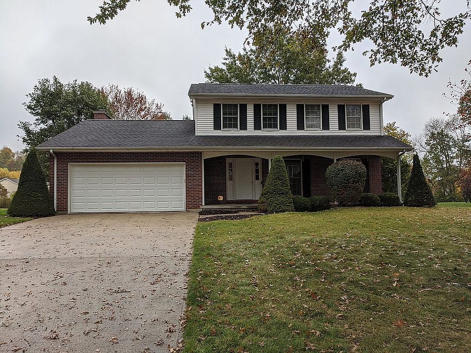 1st image of 18 White Oak Dr