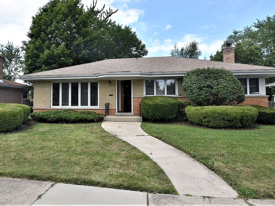 1st image of 858 E 167th Pl