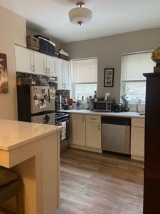 352 E 8th St, South Boston, MA, 02127