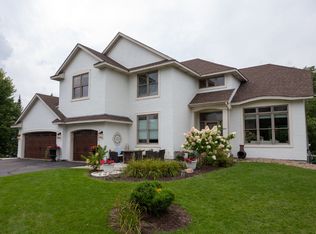 4655 Pinetree Curv, Eagan, MN 55122