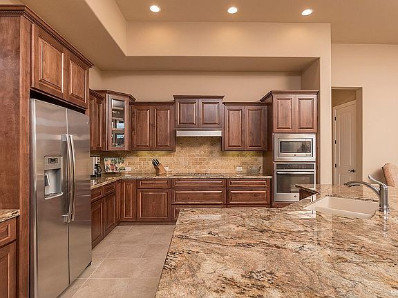 3rd image of 66754 E Peregrine Pl