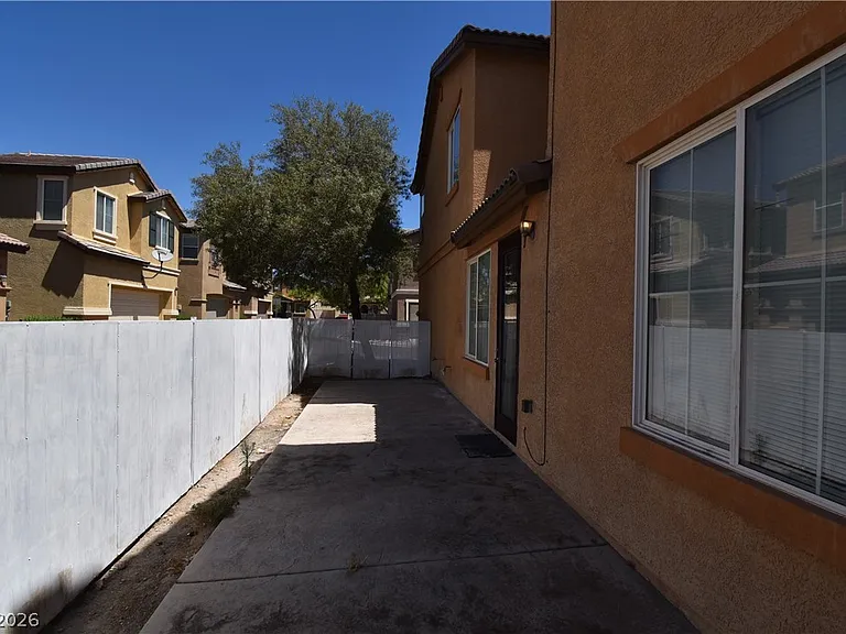 4448 Mount Penteli Ave — Photo 34