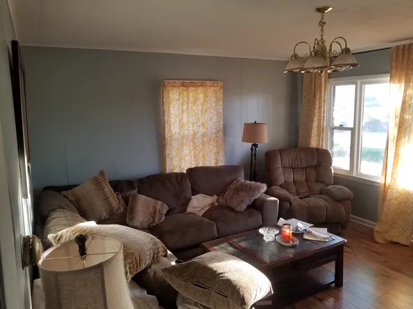 14824 N Tolle Ln, Mount Vernon, IL 62864