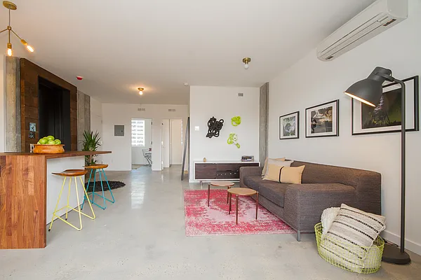 Sold by Hello Living LLC | media 27