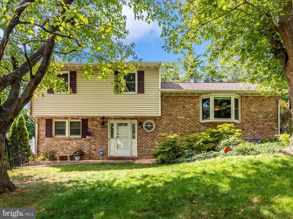 581 Marshall Dr, Westminster, MD 21157