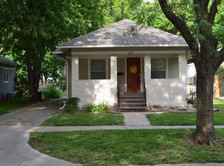 1936 S 13th St, Lincoln, NE 68502