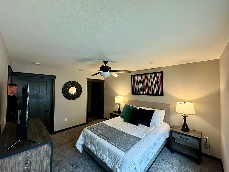 699 Glacier Dr — Photo 6