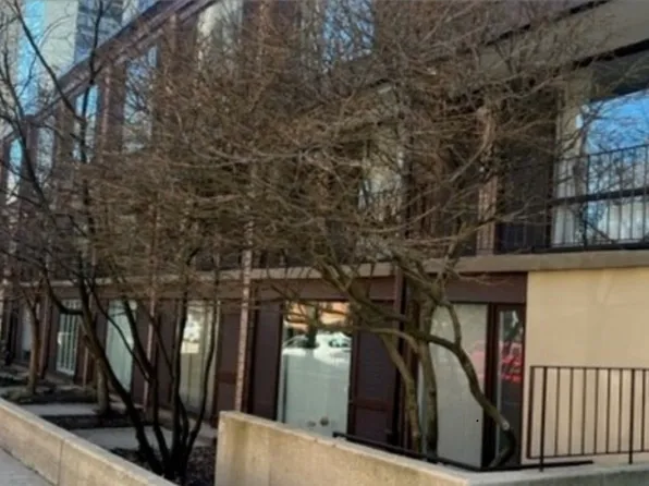 (undisclosed Address), Chicago, IL 60614