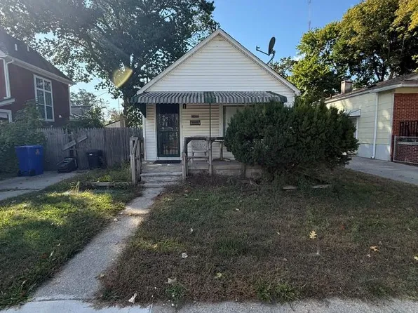 21385 Garden Ln, Ferndale, MI 48220