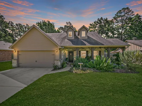 16338 Azimuth Dr, Crosby, TX 77532