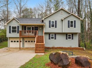 1625 S Ridge Dr, Marietta, GA 30066