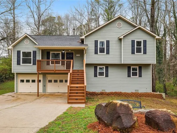 1625 S Ridge Dr, Marietta, GA 30066