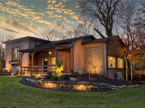 637 State Route 208, Pulaski, PA 16143