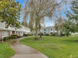 8648 Onyx Dr SW UNIT B, Lakewood, WA