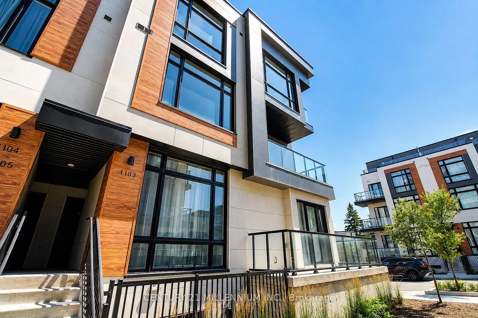 3 bed, $3,500 — Photo 2