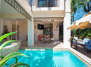 597 4th Ave S #2, Naples, FL 34102
