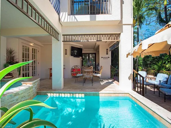 597 4th AVE S #2, NAPLES, FL 34102