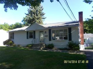 6 Deborah Rd, Worcester, MA 01605