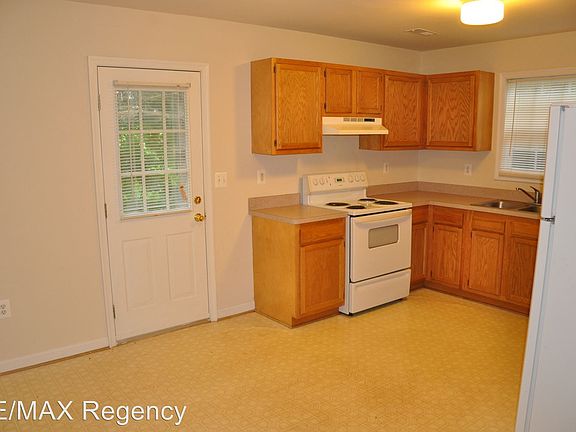 4th image of 188 Aberdeen Dr