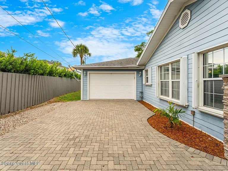 116 Rosa L Jones Dr — Photo 44