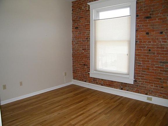 2nd image of 101 E 5th St