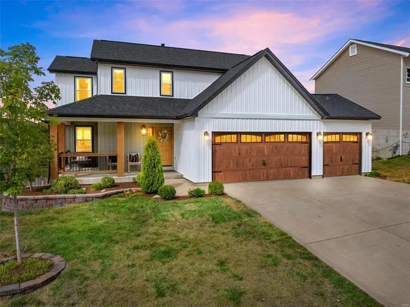 251 Ashford Oaks Dr, Wentzville, MO 63385