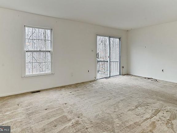 5th image of 8029 Bethelen Woods Ln