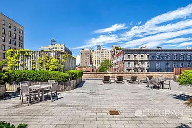 Rented by (Legacy) Elegran