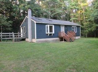 136 Dunn Rd, Ashburnham, MA 01430