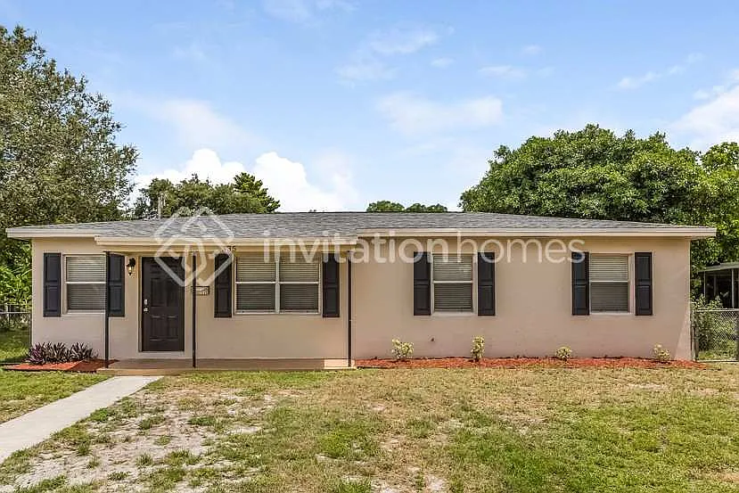 335 NW 190th St