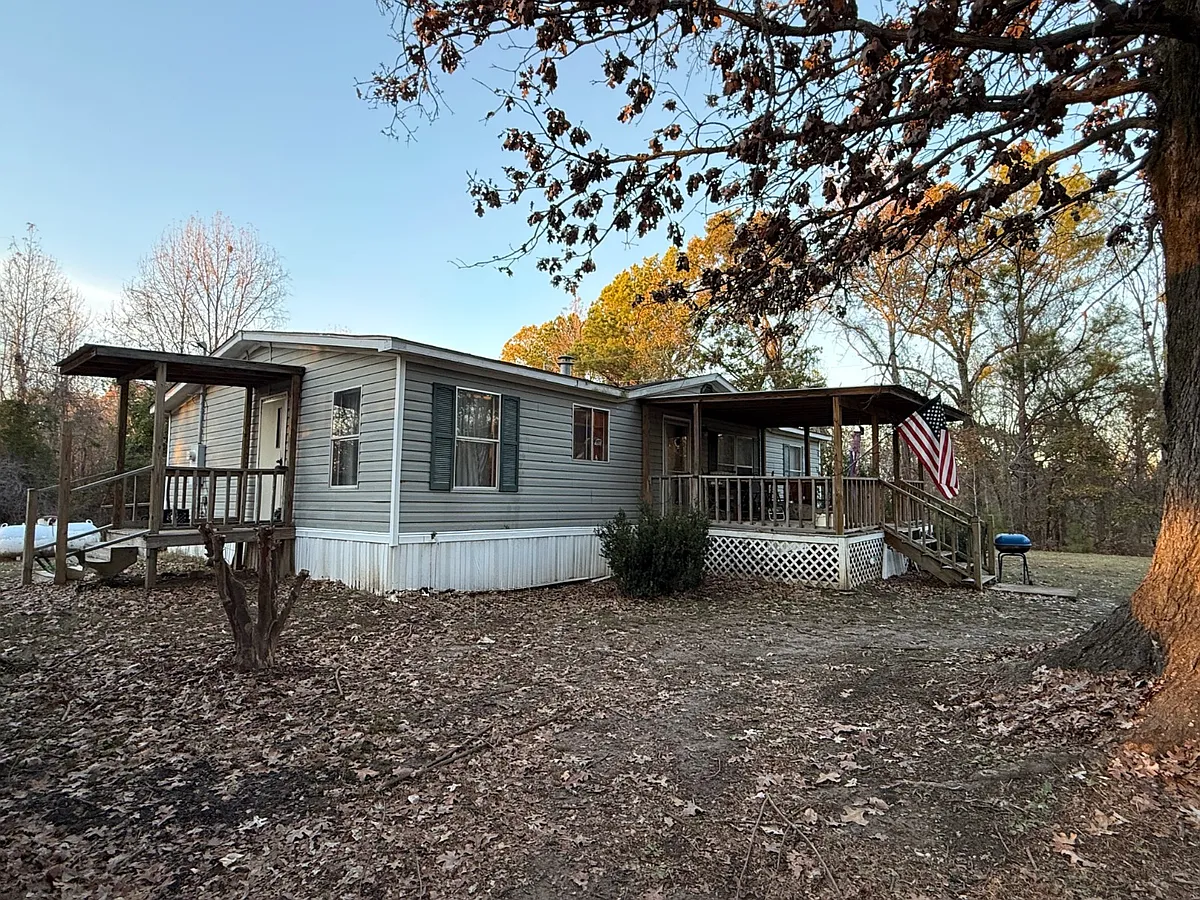 Building Photo - 1522 County Road 339