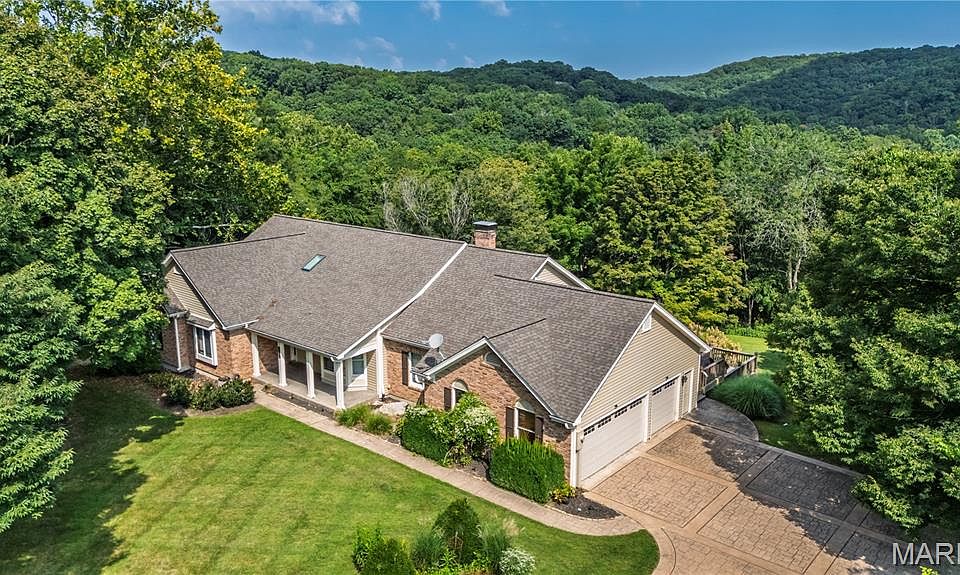 1st image of 17507 Summit View Place Cv