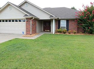 707 Jessie Dr, Lavaca, AR 72941