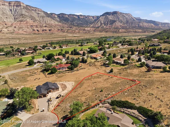 34 Roan Creek Pl, Parachute, CO 81635