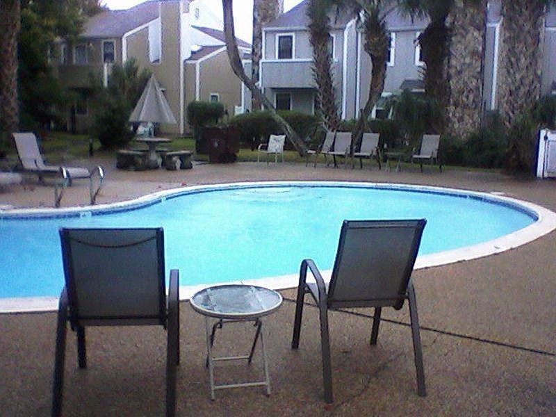 2nd image of 4210 Macon Dr