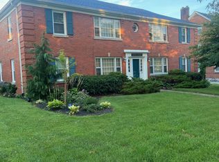 1128 Cooper Dr, Lexington, KY 40502