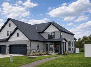 8761 Windfall Ct, North Royalton, OH