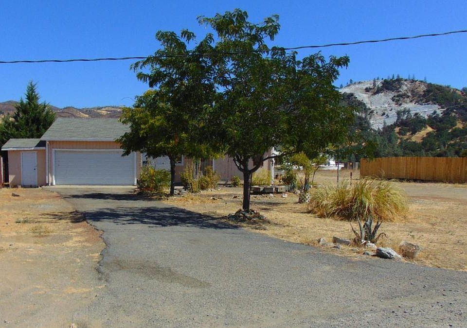 1st image of 17610 Goldenrod Way