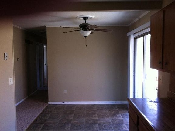 4th image of 46 Florentina St