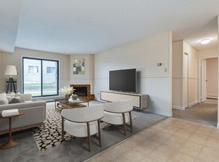 Chancellor Gate, Saskatoon, SK S7M 5E5