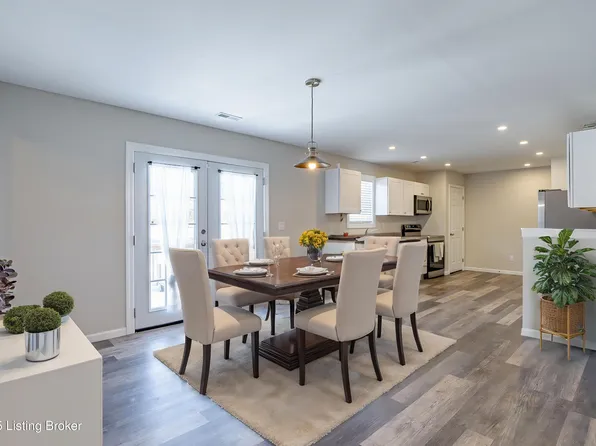 1518 Deering Ln, Radcliff, KY 40160